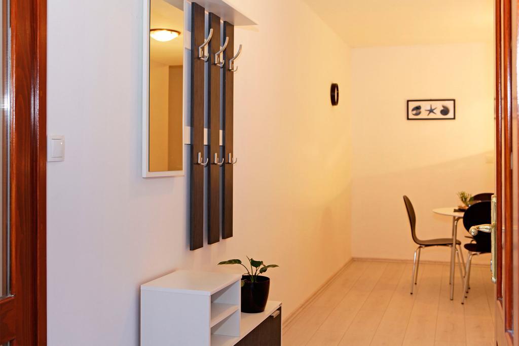 Apartments Park Вела Лука Стая снимка